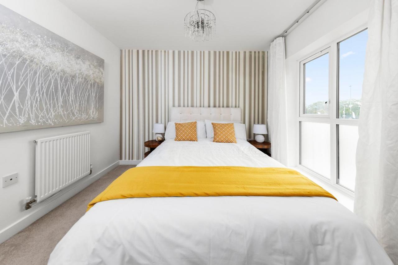 Royal House Wolverhampton - Perfect For Contractors & Large Groups Zewnętrze zdjęcie