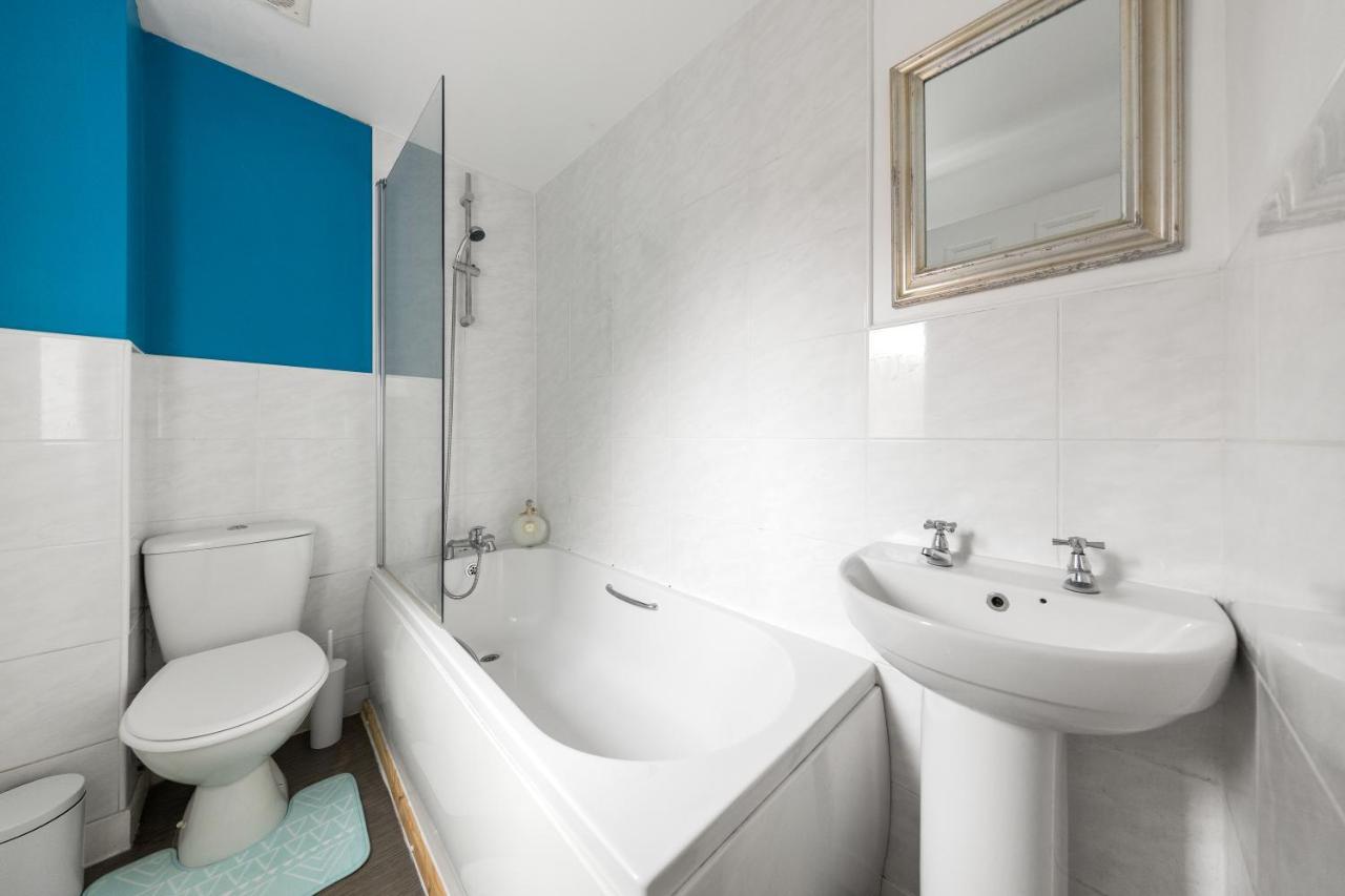 Royal House Wolverhampton - Perfect For Contractors & Large Groups Zewnętrze zdjęcie